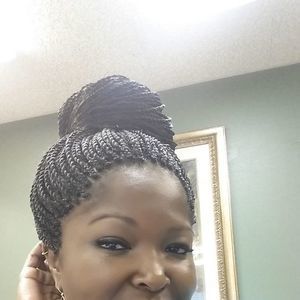 Meet your Posher, Andrea